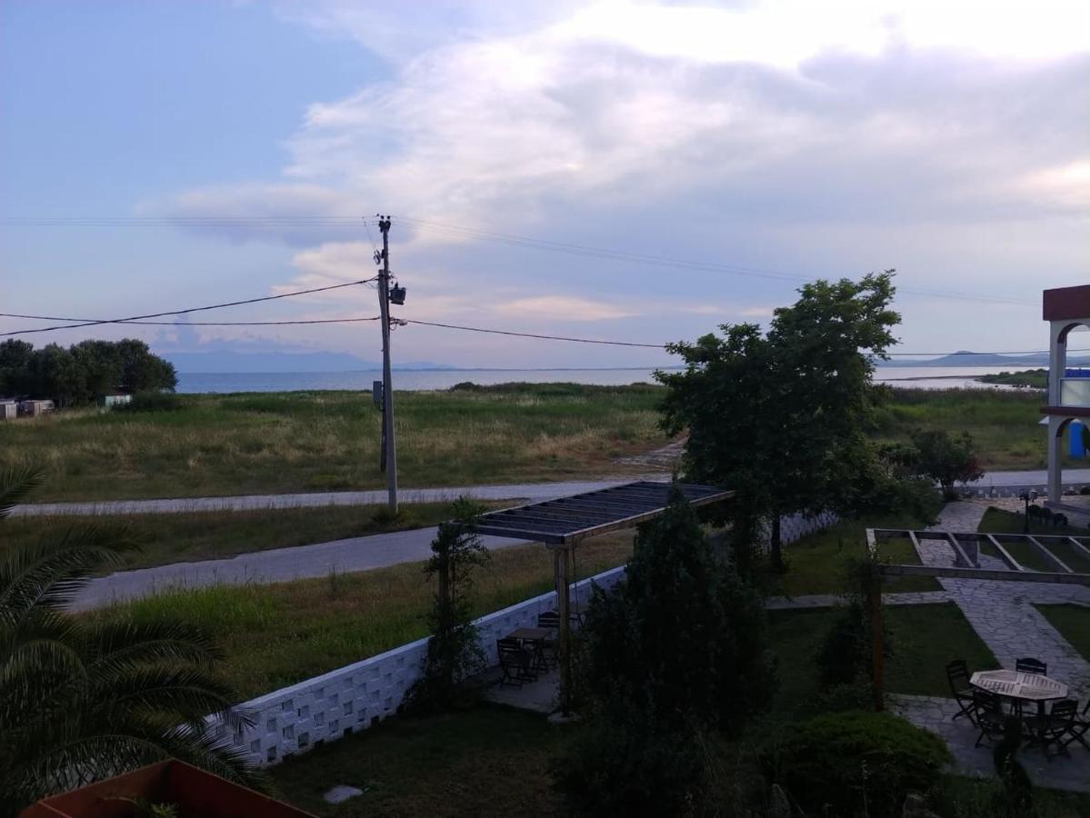 Отель Porto Vistonis Lagos Экстерьер фото