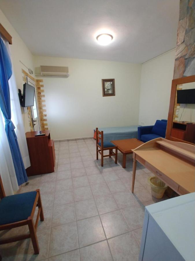 Отель Porto Vistonis Lagos Экстерьер фото