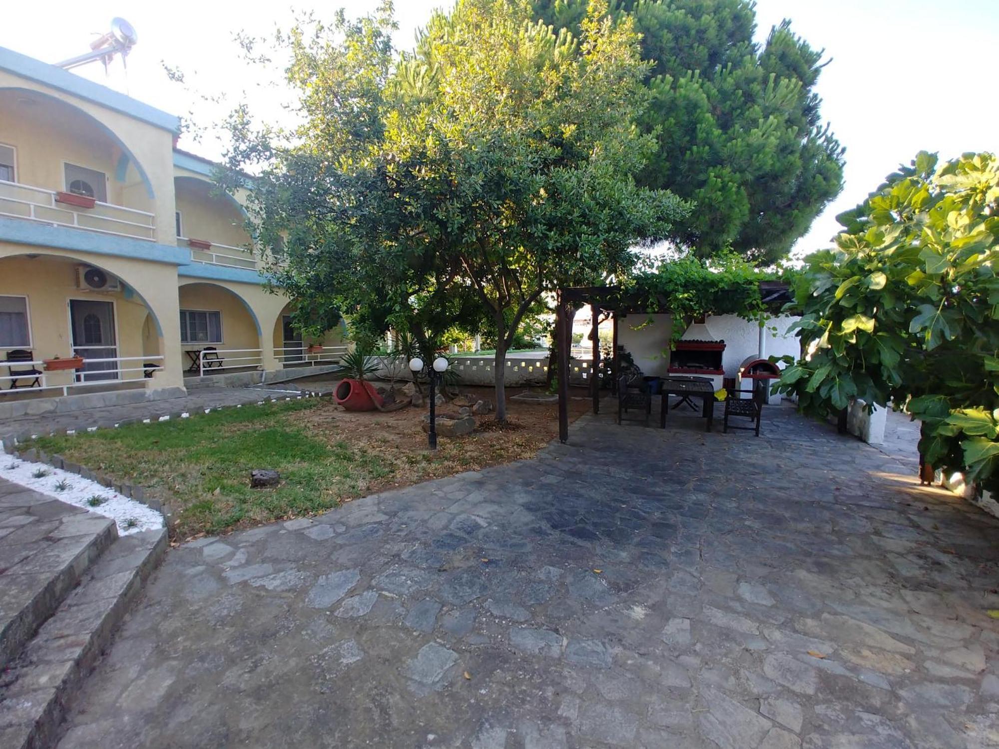 Отель Porto Vistonis Lagos Экстерьер фото